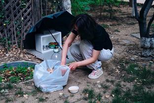 问题少年快船首秀！普里莫垃圾时间登场拿到2分3失误